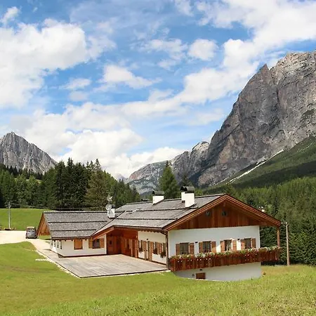 Jaegerhaus Vakantieboerderij *