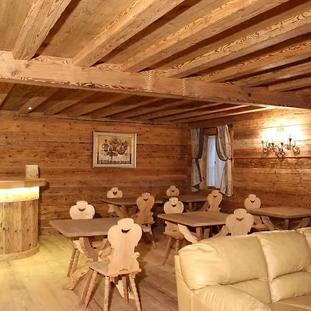 Jaegerhaus Çiftlik konaklama *