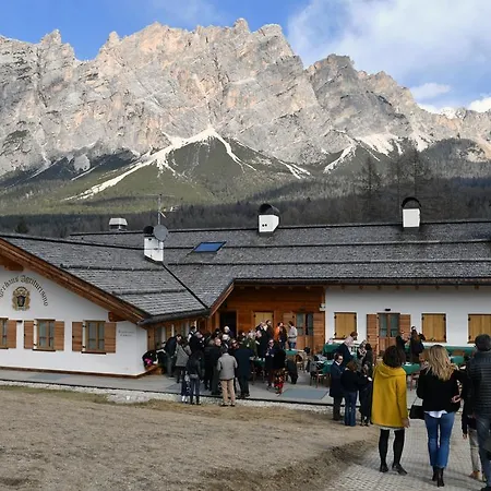 Çiftlik konaklama Jaegerhaus Cortina dʼAmpezzo